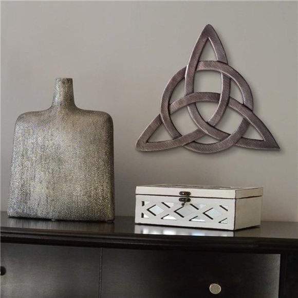 Outlet Resin Celtic Trinity Knot WallArt for Home Decoration,Religious Communion - Picture 5 of 6